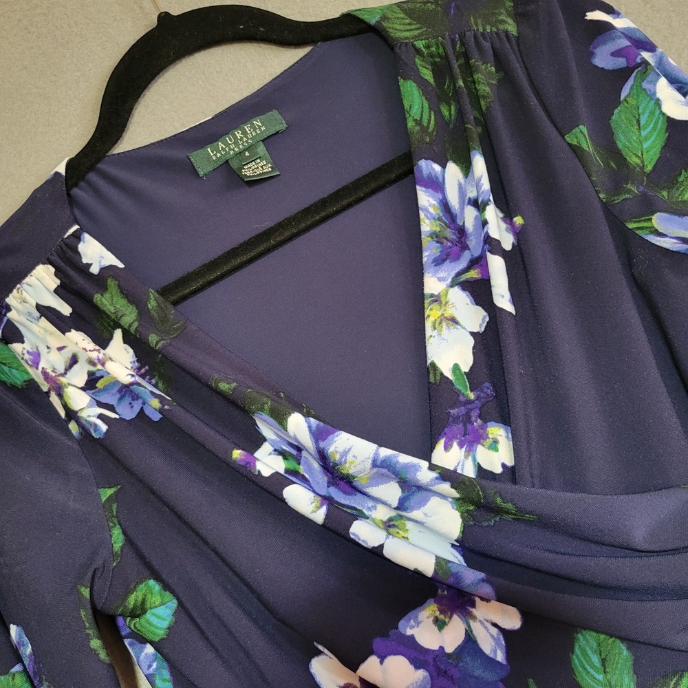 Lauren Ralph Lauren Navy Floral Faux Wrap Sheath Dress Size 4 3/4 Sleeve Ruched